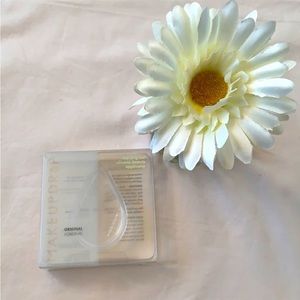 NWT, Makeup drop, original silicon beauty applicator, clear, OS